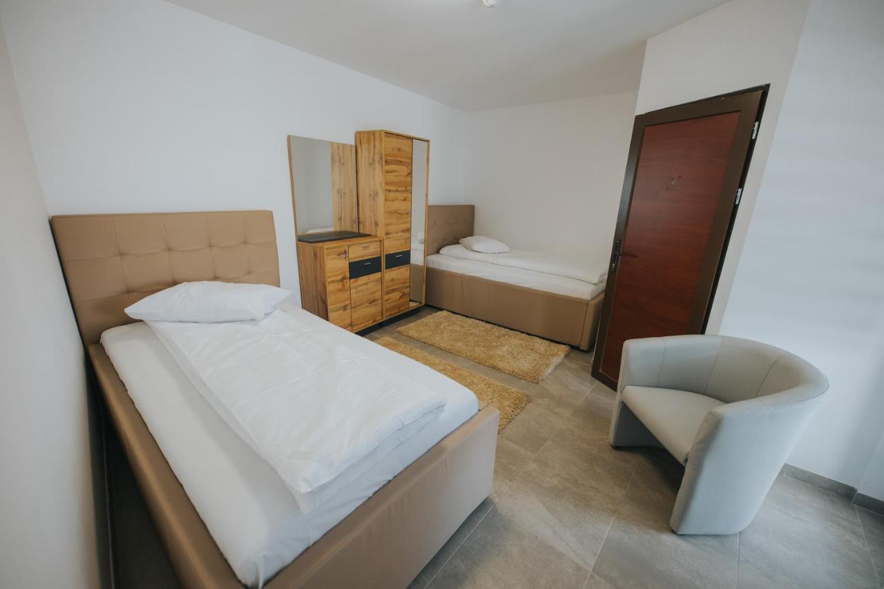 Endlich Zuhause Hotel ซีบิว ภายนอก รูปภาพ