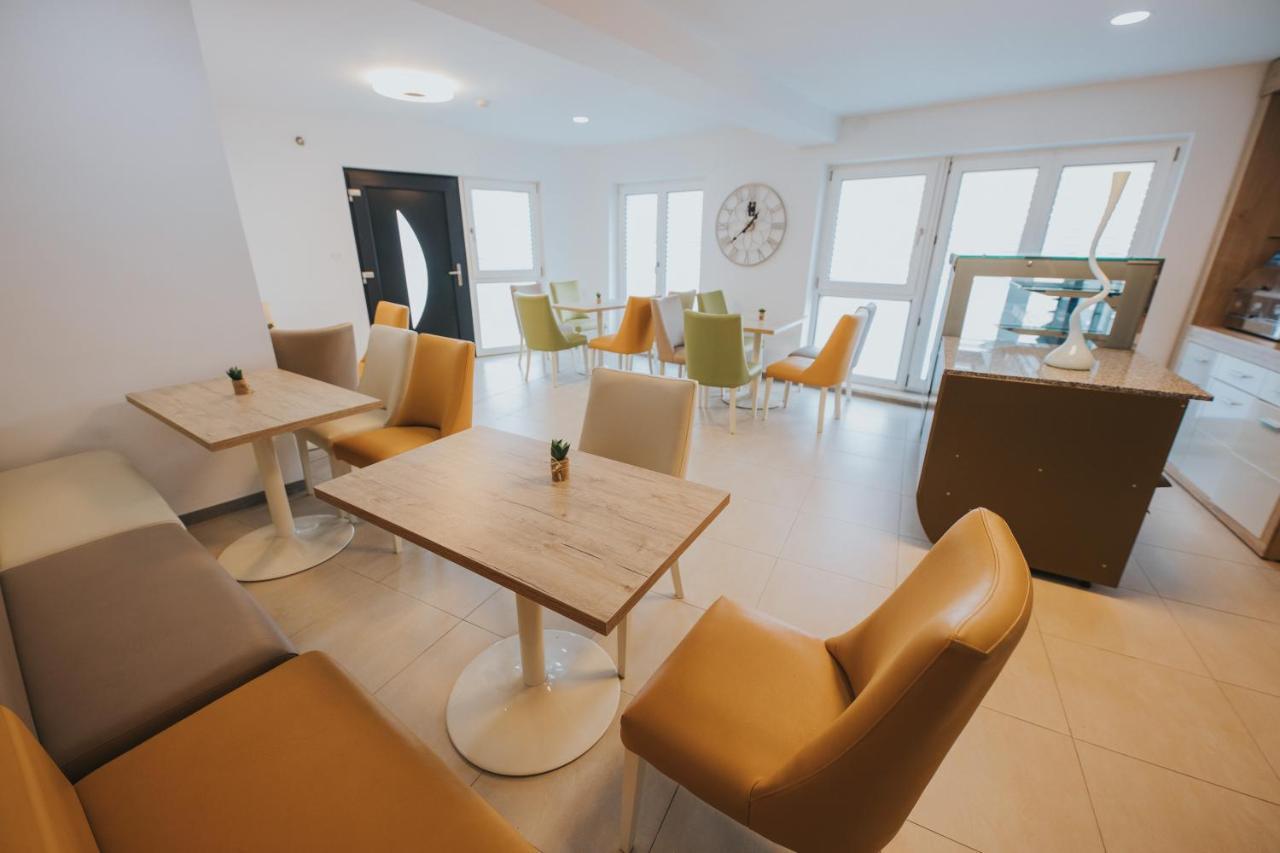 Endlich Zuhause Hotel ซีบิว ภายนอก รูปภาพ
