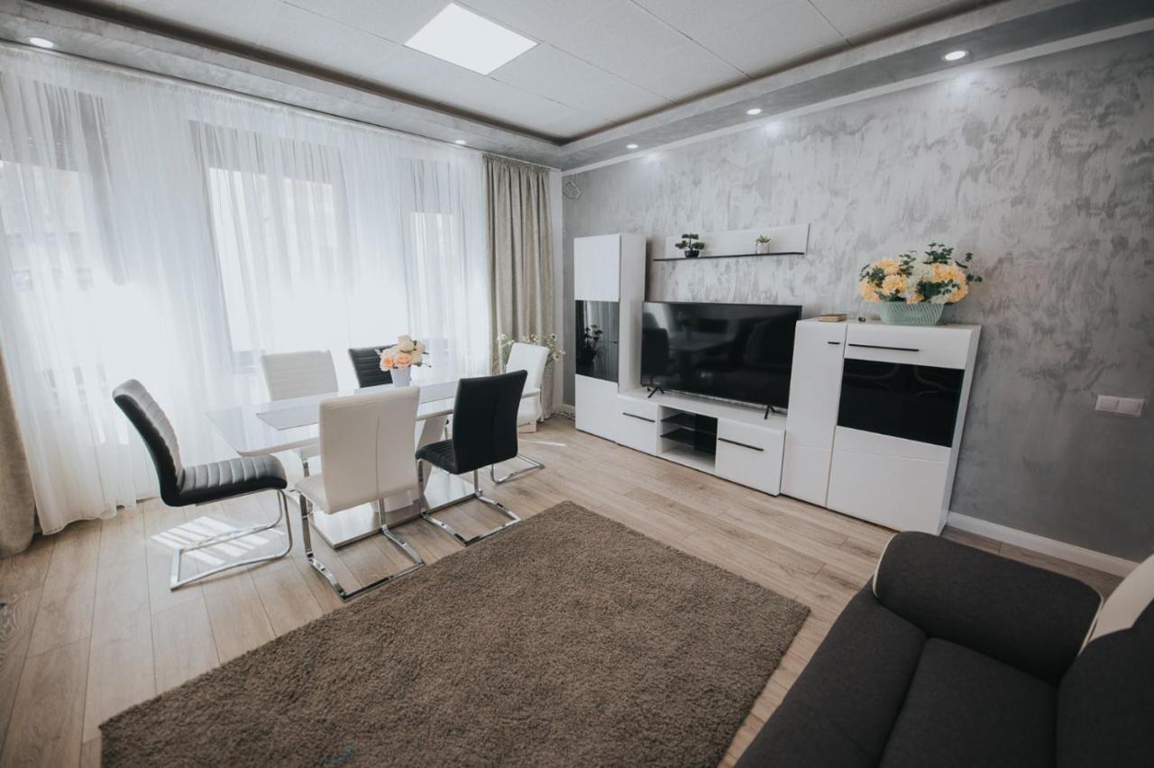 Endlich Zuhause Hotel ซีบิว ภายนอก รูปภาพ